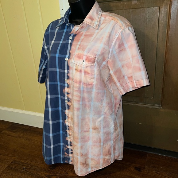 GAP Blue & White Plaid Upcycled Button Down Short Sleeve Shirt Size M - Picture 5 of 8